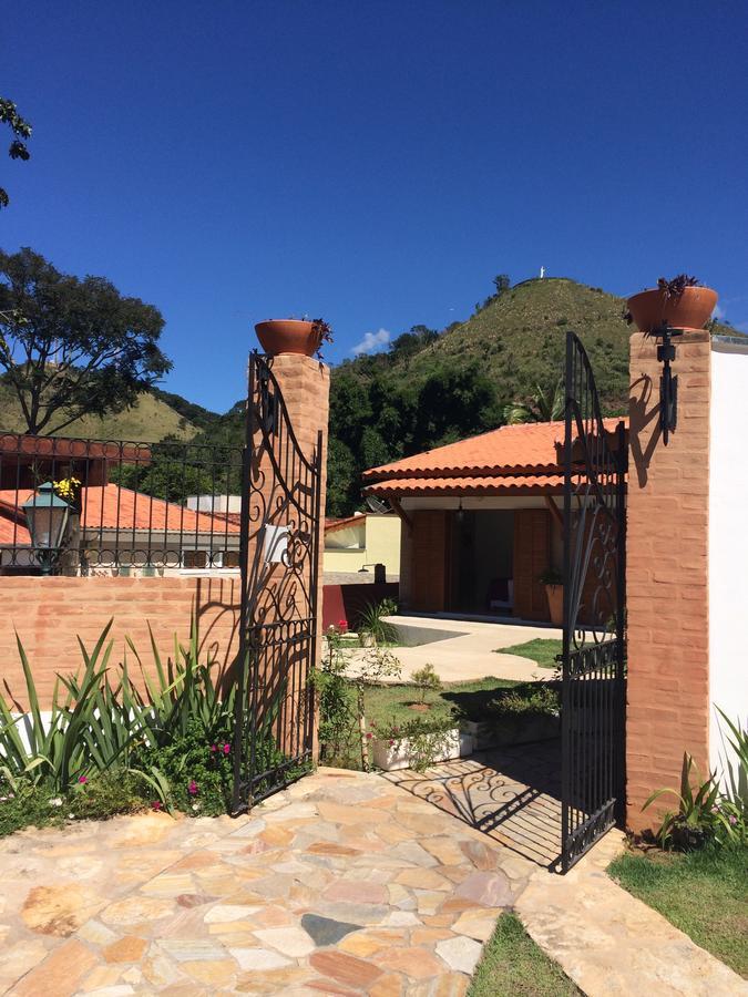Villa Cottage Pousada Monte Alegre do Sul Eksteriør billede